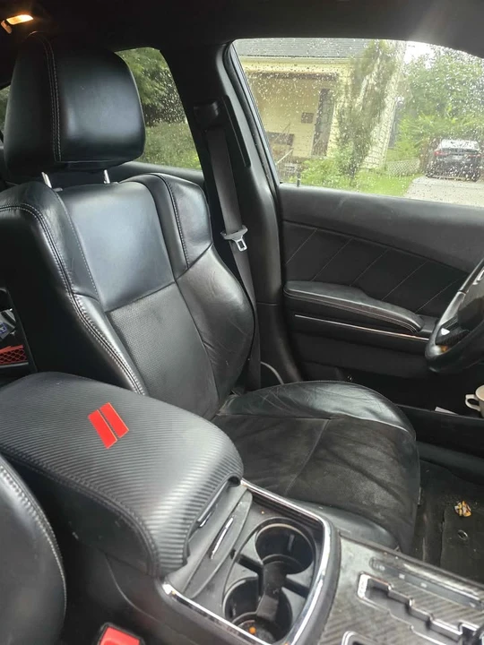 2014 Dodge Charger 7th Gen - Image 9 of 10