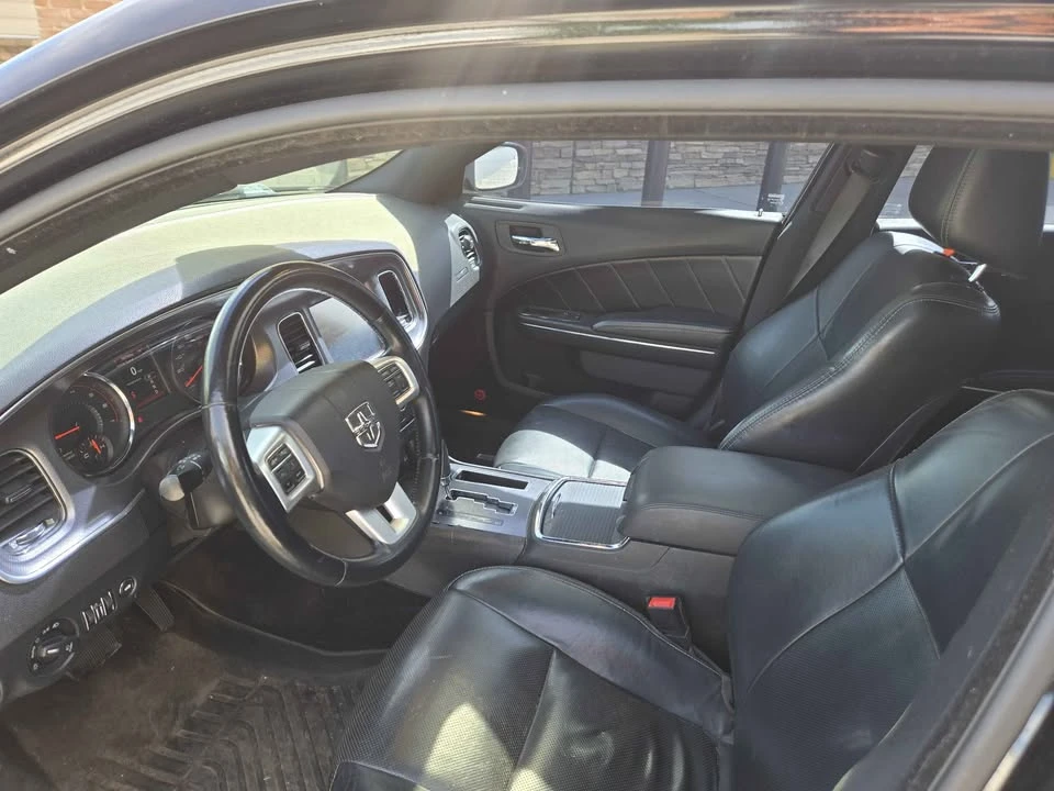 2014 Dodge Charger 7th Gen - Image 10 of 12
