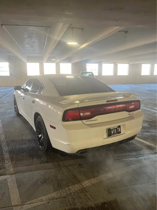 2014 Dodge Charger 7th Gen - Image 4 of 7