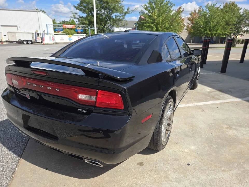 2014 Dodge Charger 7th Gen - Image 5 of 12