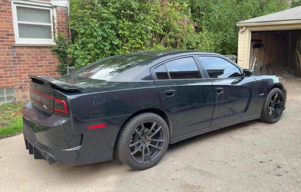 2014 Dodge Charger 7th Gen - Image 5 of 10
