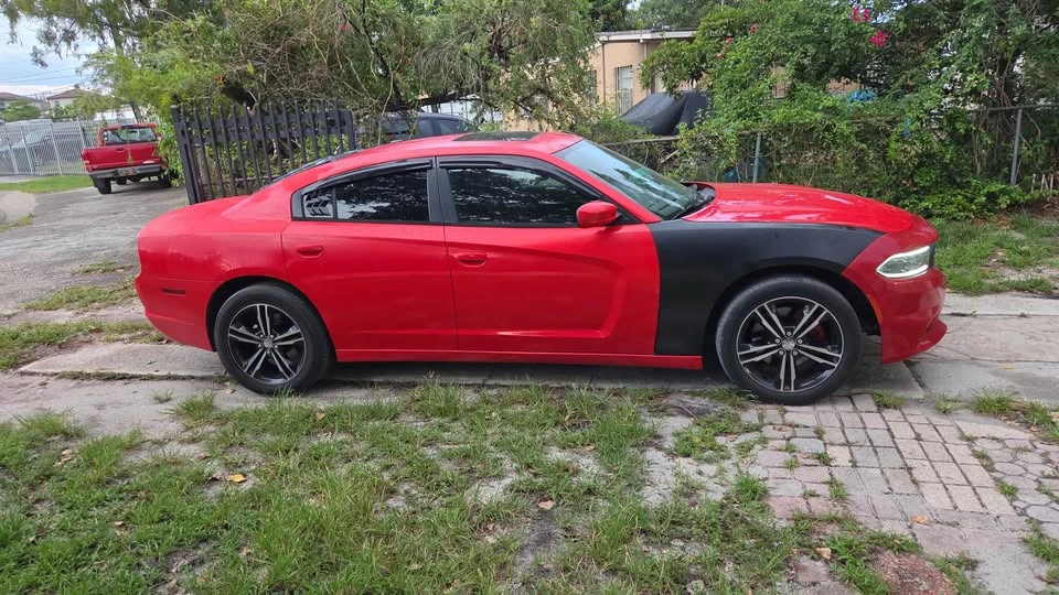 2014 Dodge Charger 7th Gen - Image 3 of 6