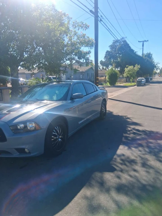 2014 Dodge Charger 7th Gen - Image 5 of 9