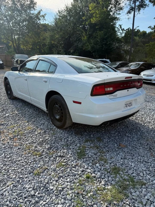 2014 Dodge Charger 7th Gen - Image 9 of 10