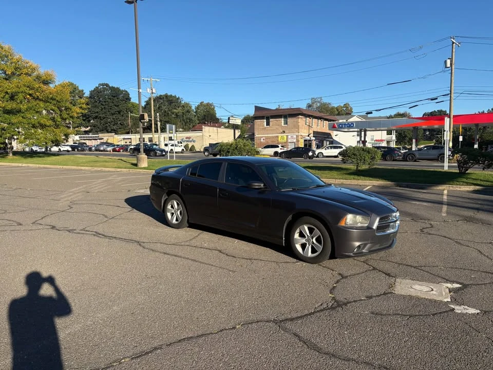 2014 Dodge Charger 7th Gen - Image 7 of 11