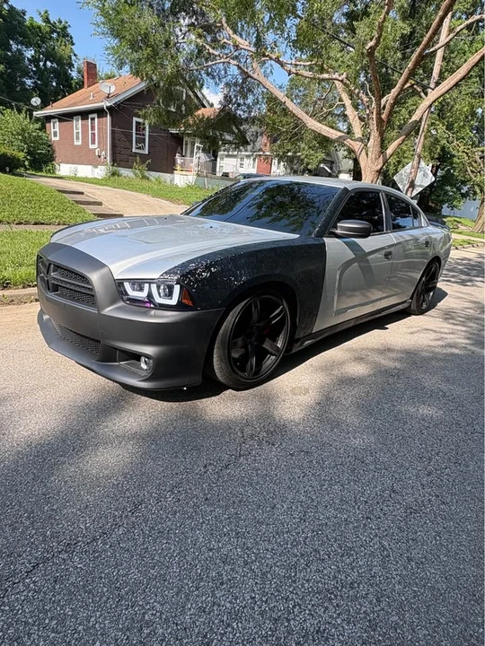2014 Dodge Charger 7th Gen - Image 2 of 3