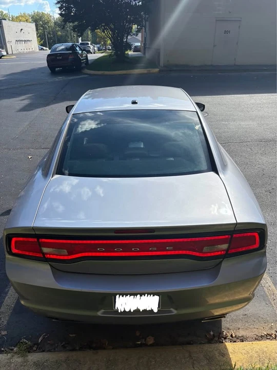 2014 Dodge Charger 7th Gen - Image 4 of 8
