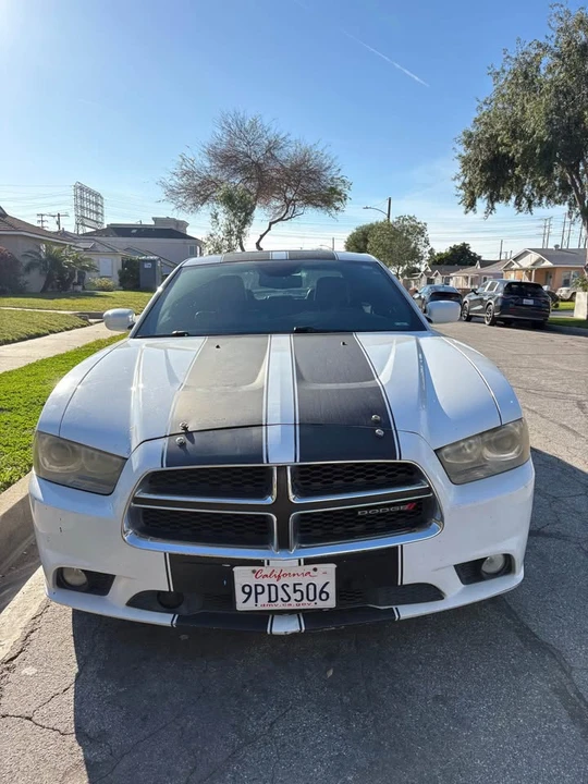 2014 Dodge Charger 7th Gen - Image 3 of 11