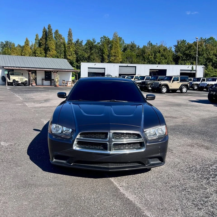 2014 Dodge Charger 7th Gen - Image 9 of 13