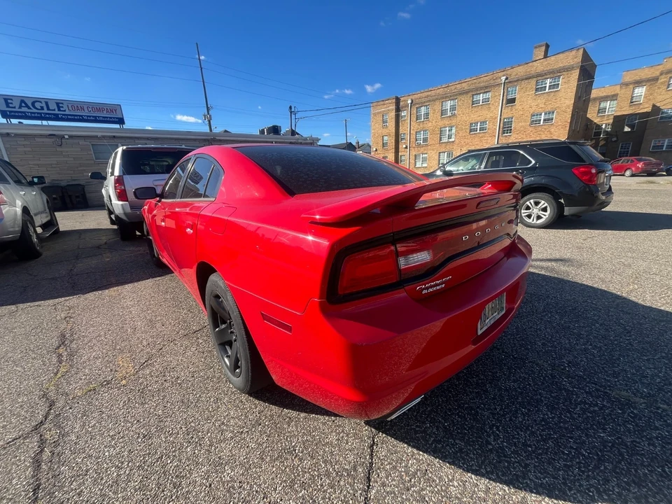 2014 Dodge Charger 7th Gen - Image 3 of 10