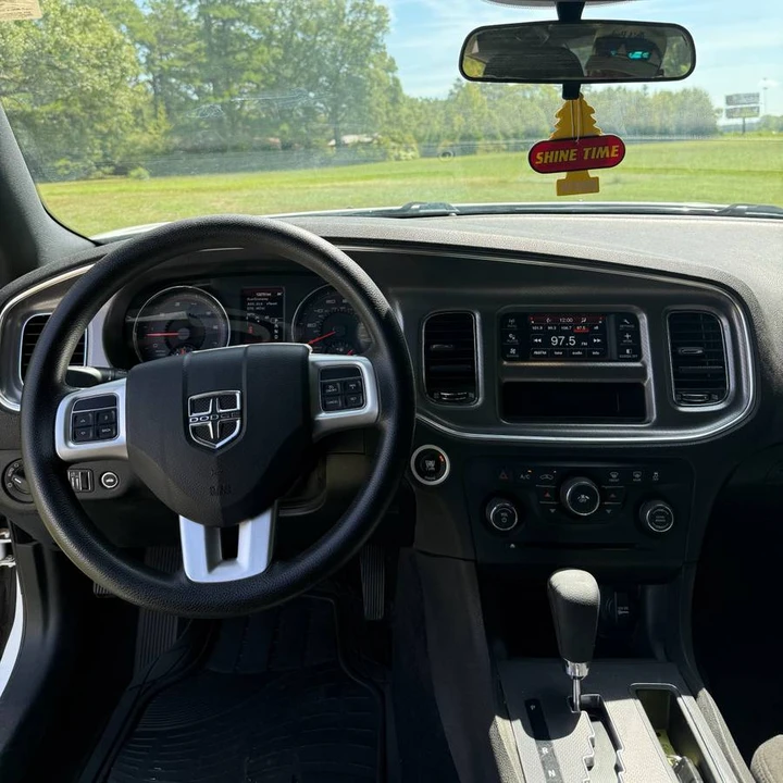 2014 Dodge Charger 7th Gen - Image 9 of 9