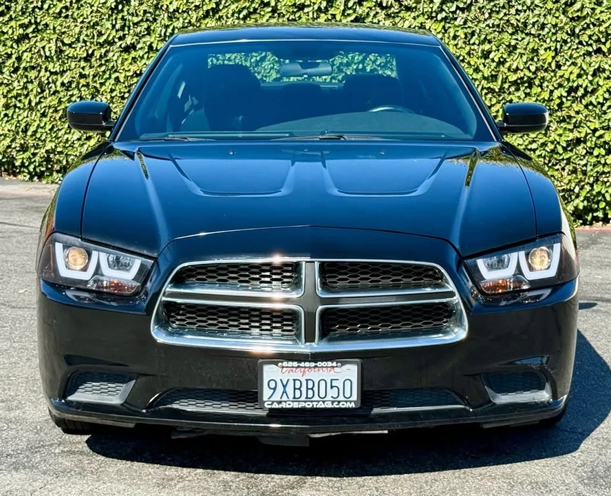 2014 Dodge Charger 7th Gen - Image 2 of 7