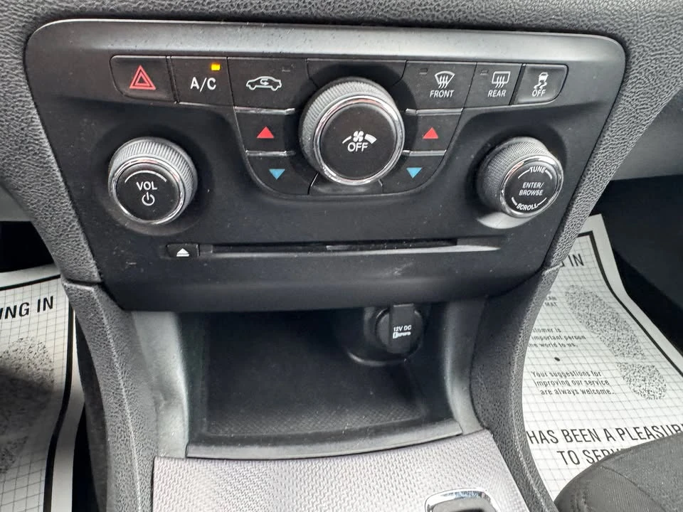 2014 Dodge Charger 7th Gen - Image 15 of 17