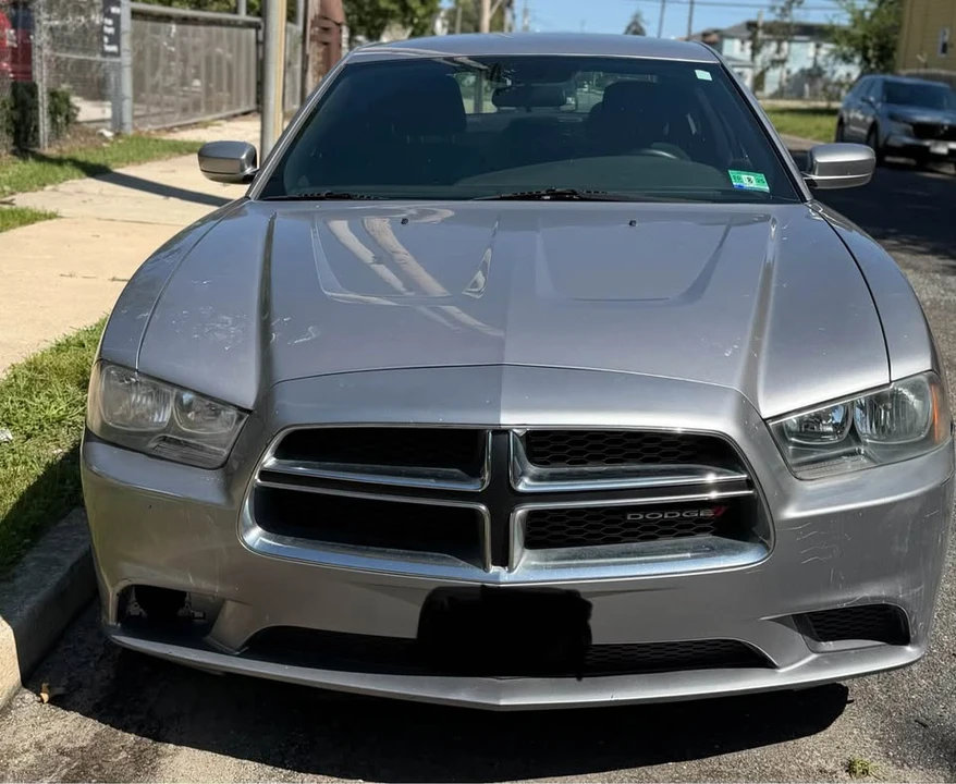 2014 Dodge Charger 7th Gen - Image 2 of 2