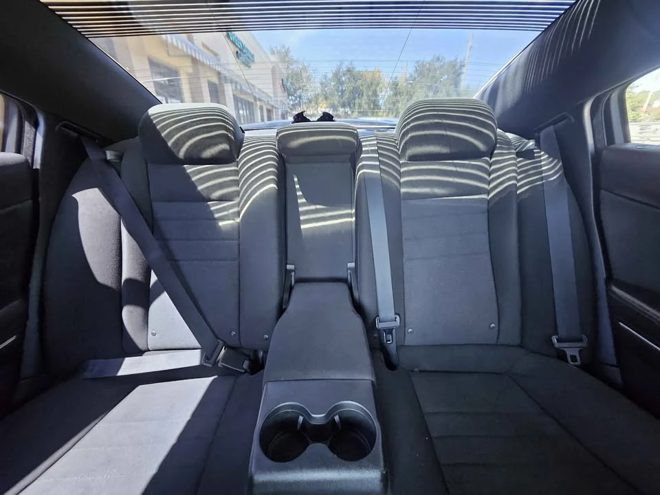 2014 Dodge Charger 7th Gen - Image 8 of 9
