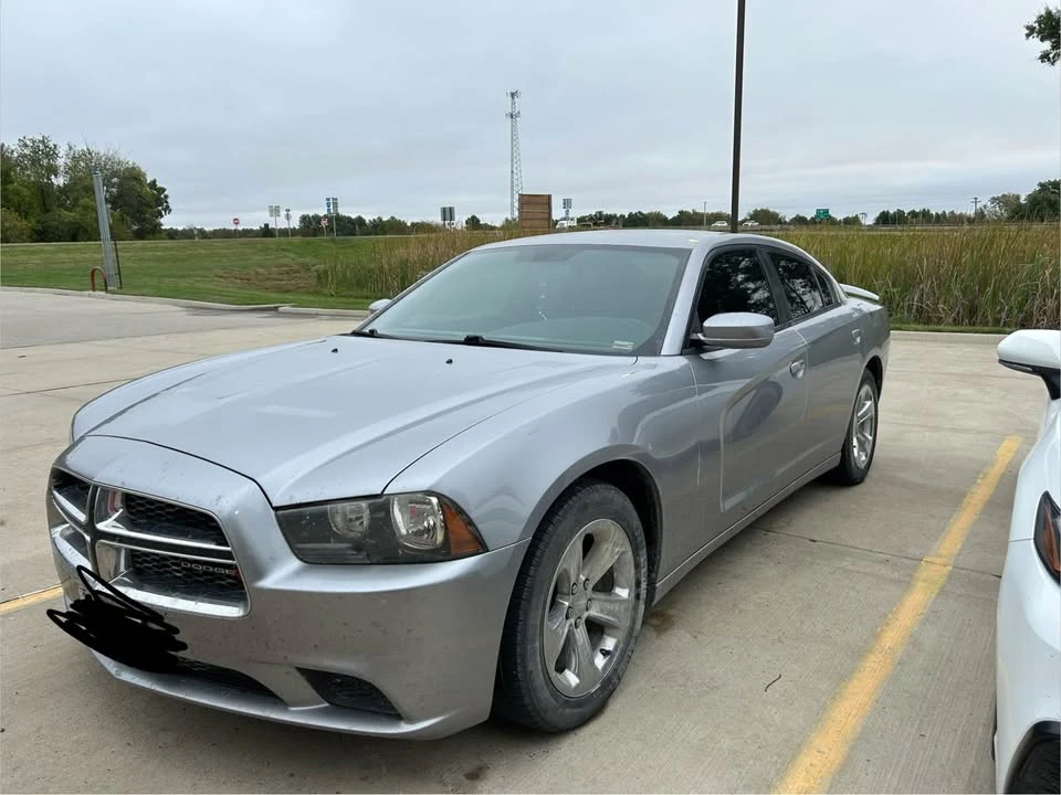 2014 Dodge Charger 7th Gen - Image 3 of 6