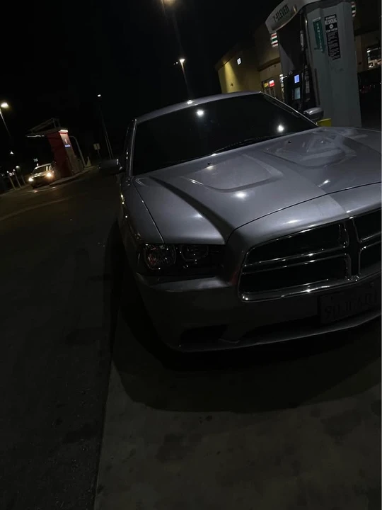 2014 Dodge Charger 7th Gen - Image 2 of 8