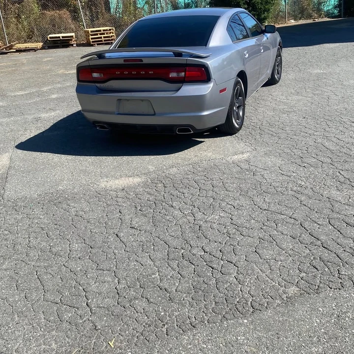 2014 Dodge Charger 7th Gen - Image 5 of 16