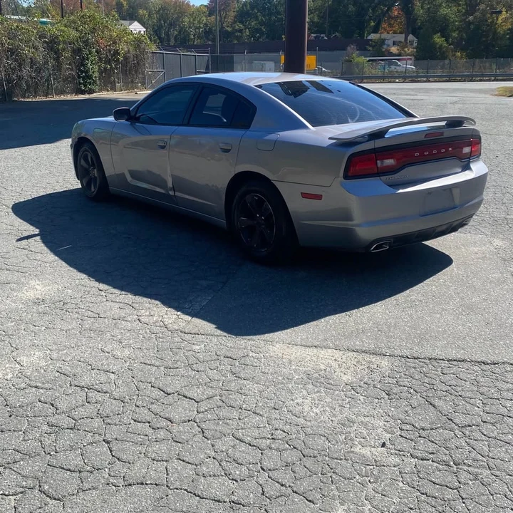 2014 Dodge Charger 7th Gen - Image 6 of 16