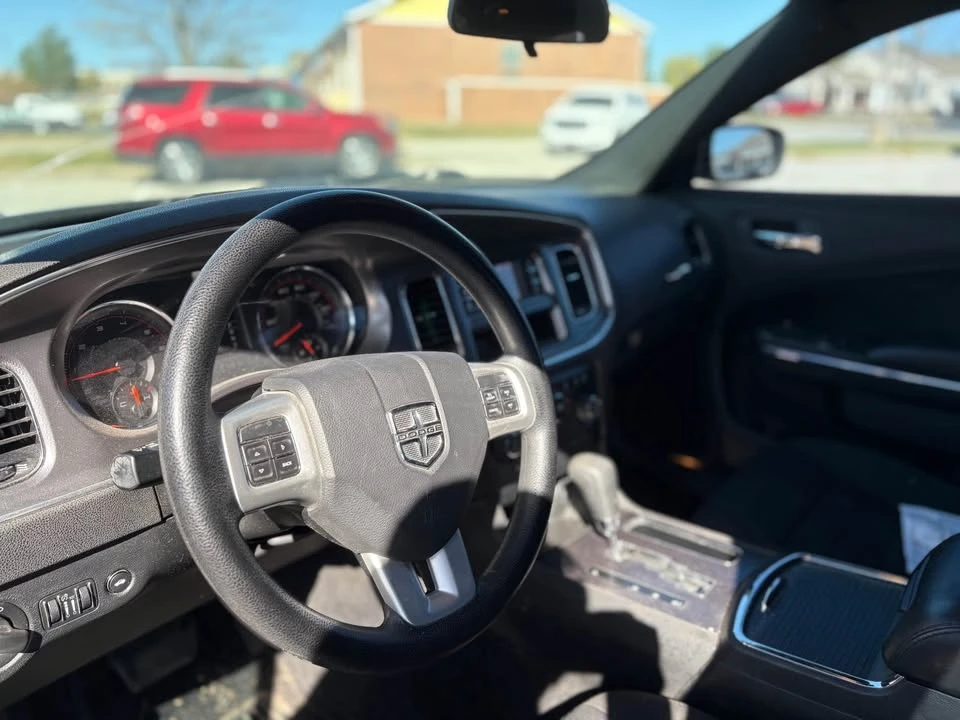 2014 Dodge Charger 7th Gen - Image 5 of 7