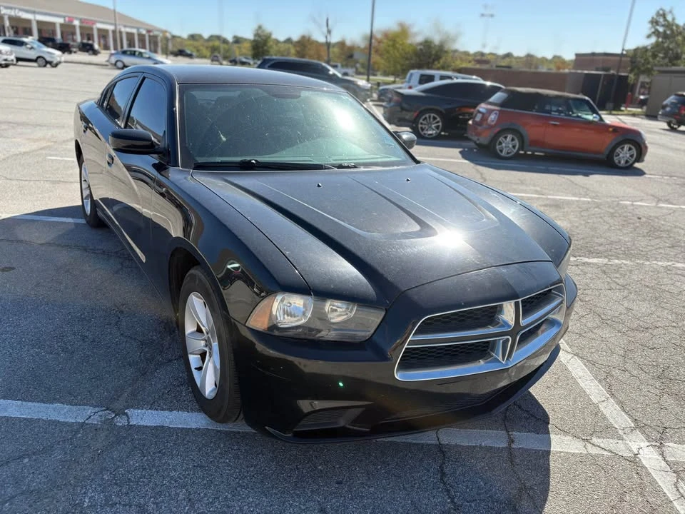 2014 Dodge Charger 7th Gen - Image 4 of 7