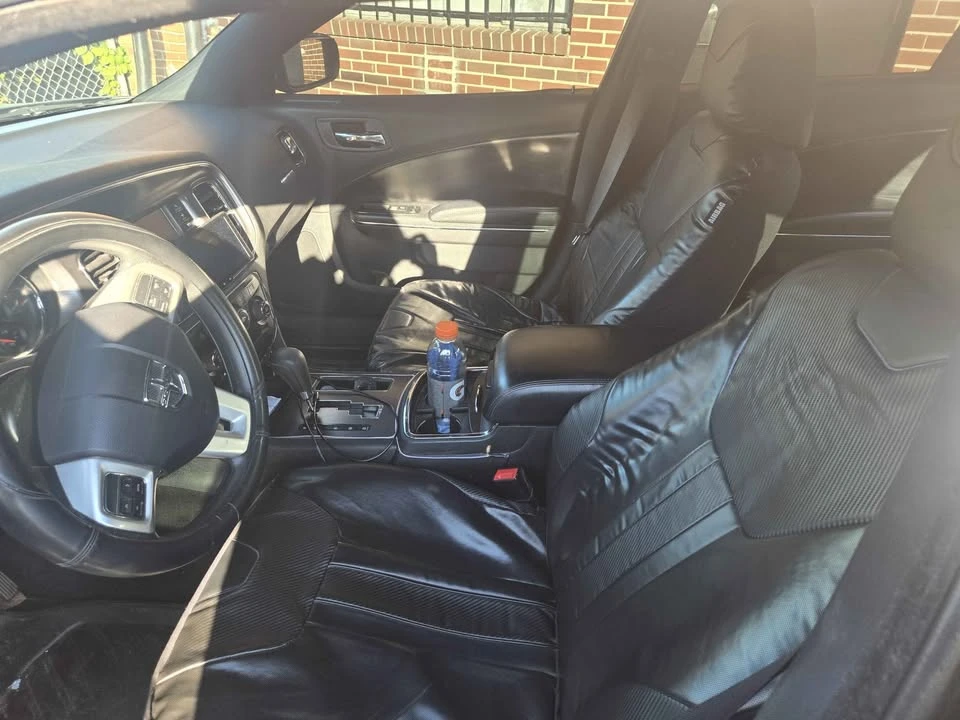 2014 Dodge Charger 7th Gen - Image 6 of 10