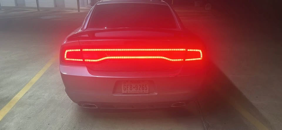 2014 Dodge Charger 7th Gen - Image 2 of 6