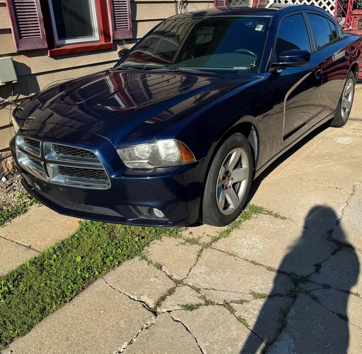 2014 Dodge Charger 7th Gen - Image 5 of 7