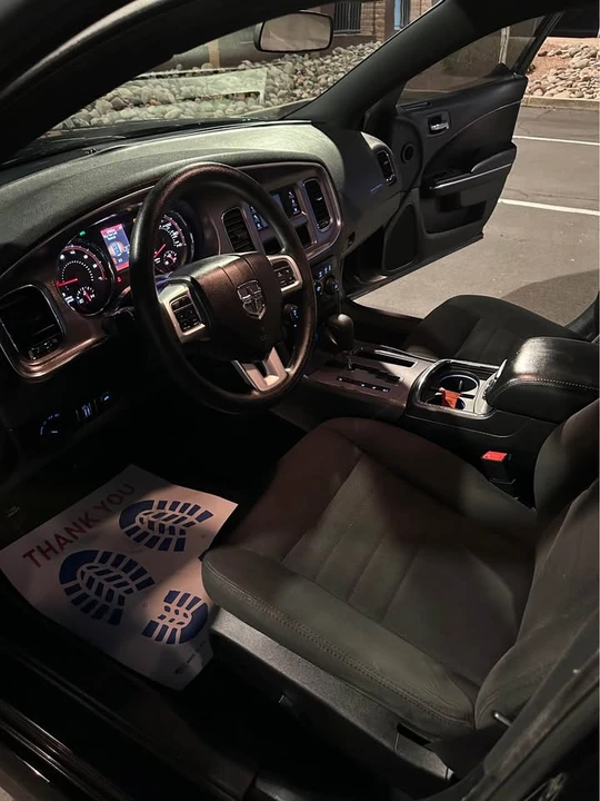 2014 Dodge Charger 7th Gen - Image 6 of 9