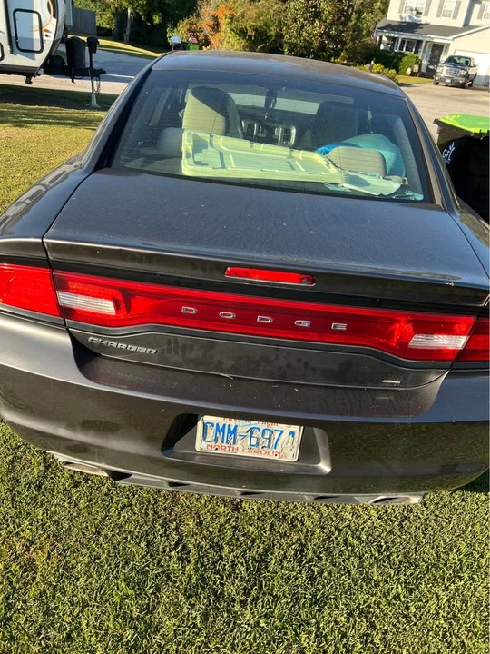 2014 Dodge Charger 7th Gen - Image 4 of 8