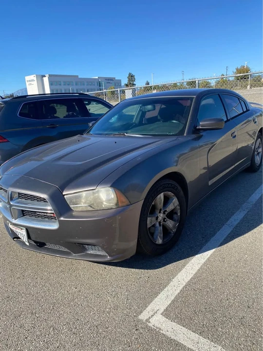 2014 Dodge Charger 7th Gen - Image 3 of 14