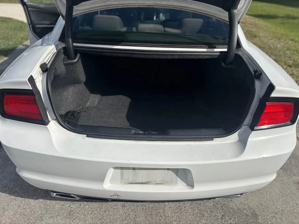 2014 Dodge Charger 7th Gen - Image 9 of 10