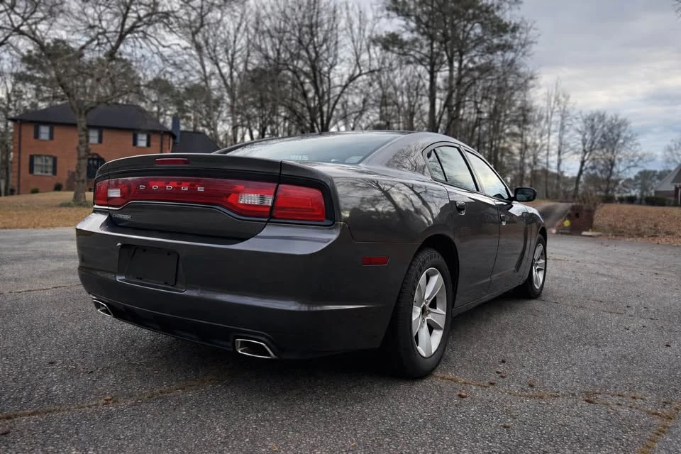 2014 Dodge Charger 7th Gen - Image 3 of 15