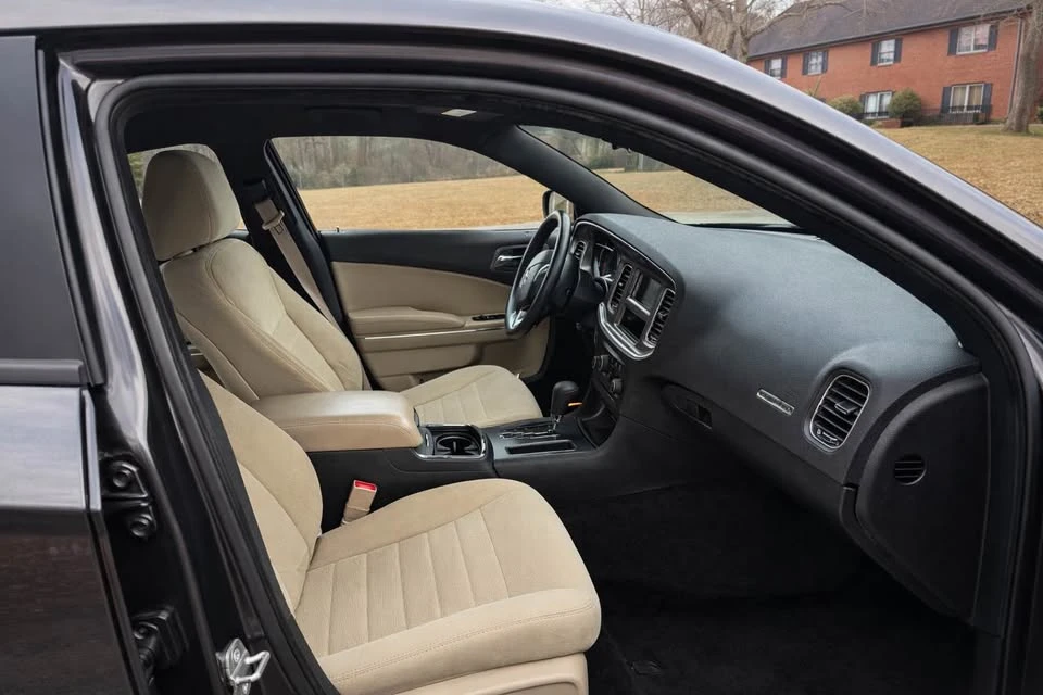2014 Dodge Charger 7th Gen - Image 14 of 15
