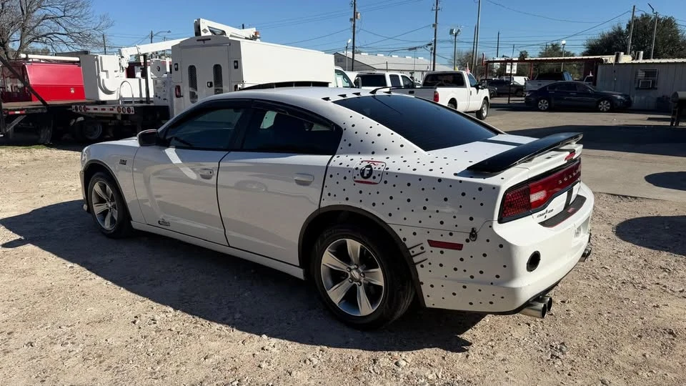 2014 Dodge Charger 7th Gen - Image 3 of 8