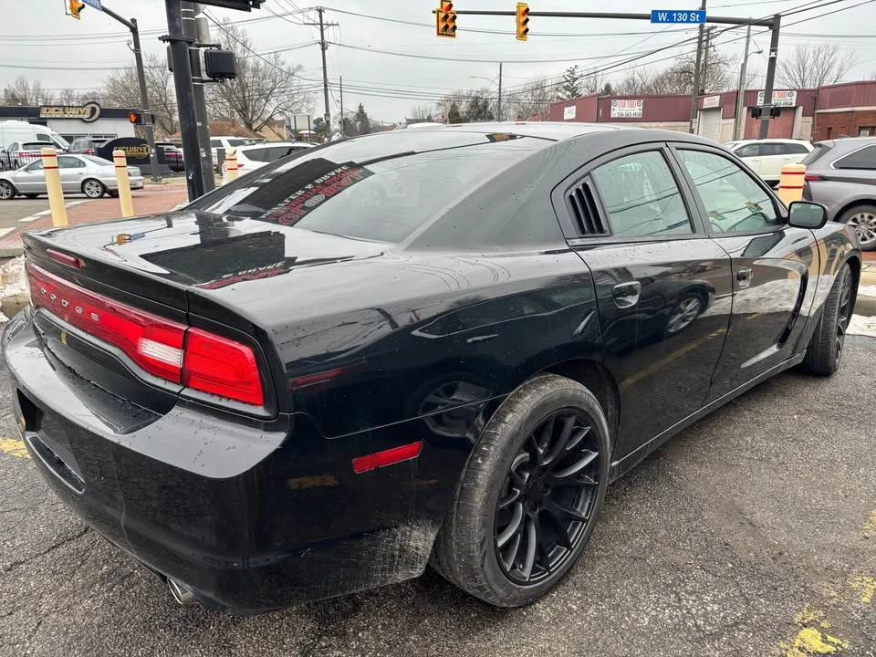 2014 Dodge Charger 7th Gen - Image 5 of 11