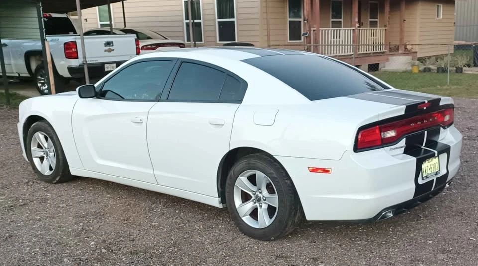 2014 Dodge Charger 7th Gen - Image 4 of 13