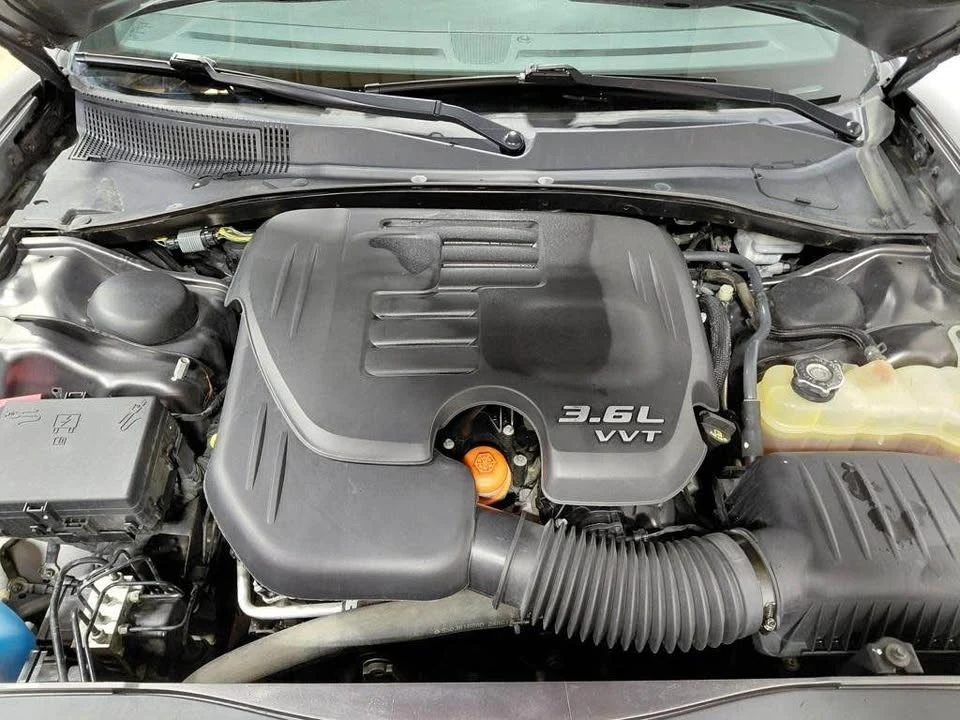 2014 Dodge Charger 7th Gen - Image 13 of 19