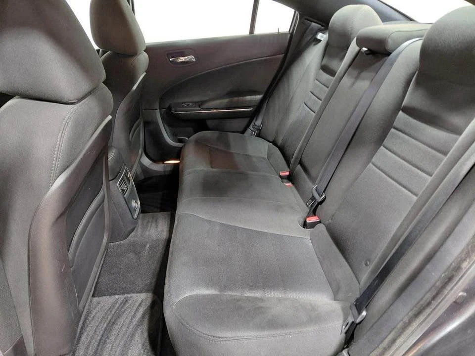 2014 Dodge Charger 7th Gen - Image 4 of 19
