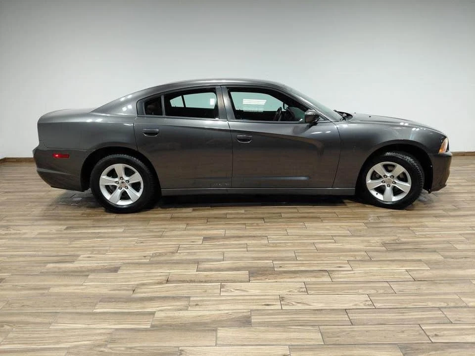 2014 Dodge Charger 7th Gen - Image 18 of 19