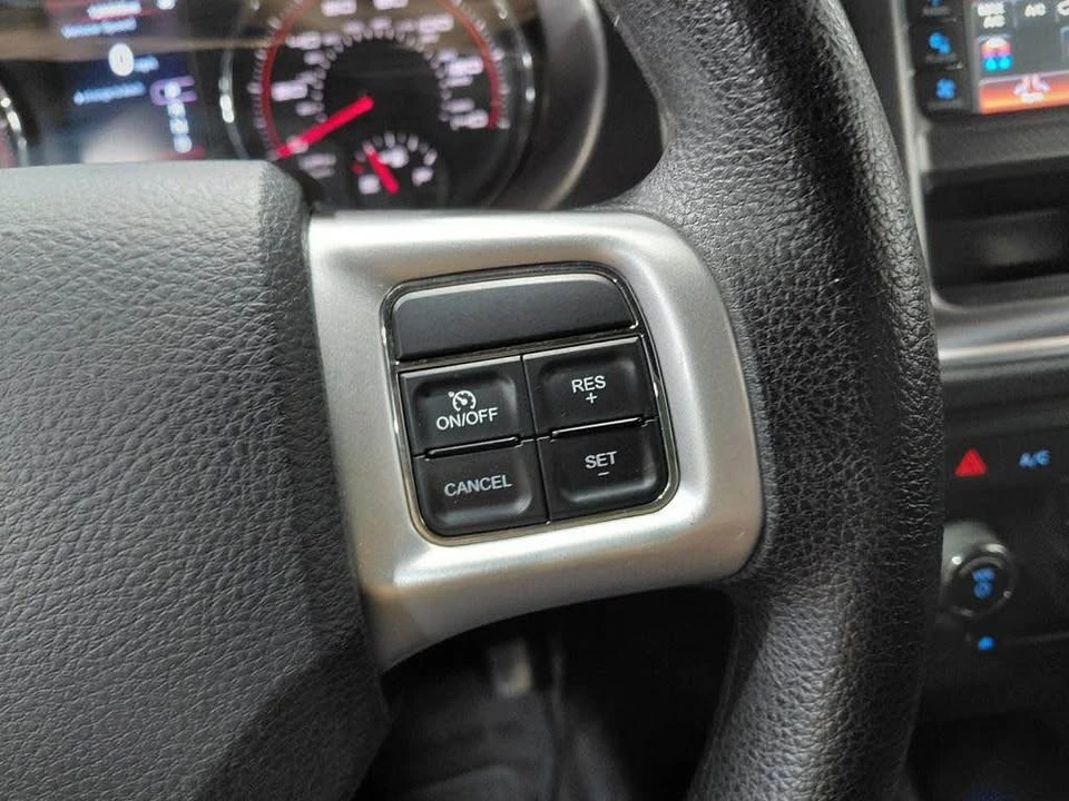 2014 Dodge Charger 7th Gen - Image 14 of 19