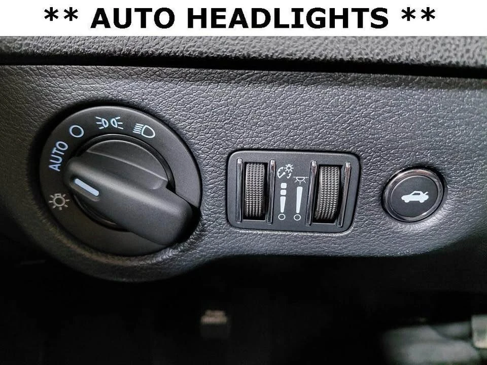 2014 Dodge Charger 7th Gen - Image 7 of 19