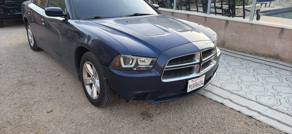 2014 Dodge Charger 7th Gen - Image 2 of 7