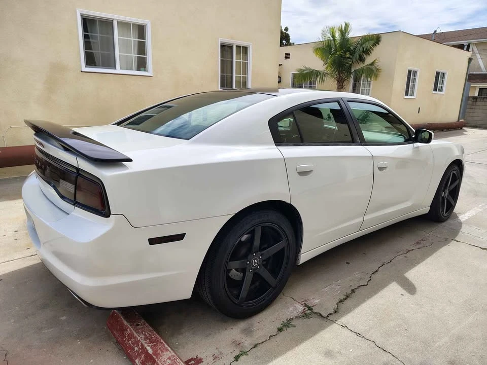 2014 Dodge Charger 7th Gen - Image 2 of 6
