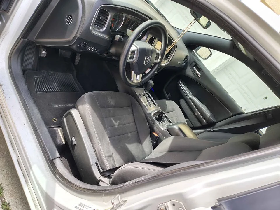 2014 Dodge Charger 7th Gen - Image 5 of 6