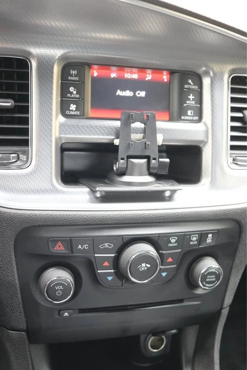 2014 Dodge Charger 7th Gen - Image 15 of 17