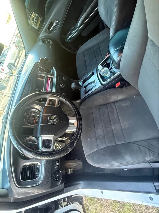 2014 Dodge Charger 7th Gen - Image 5 of 8