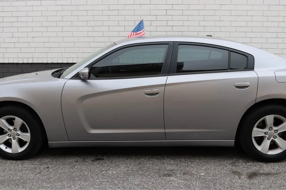 2014 Dodge Charger 7th Gen - Image 3 of 17