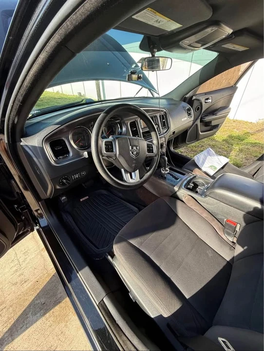 2014 Dodge Charger - Image 8 of 19