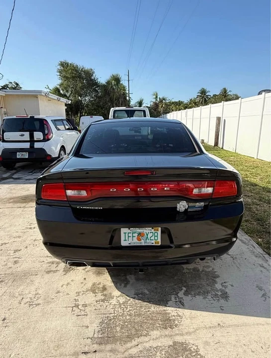 2014 Dodge Charger - Image 5 of 19